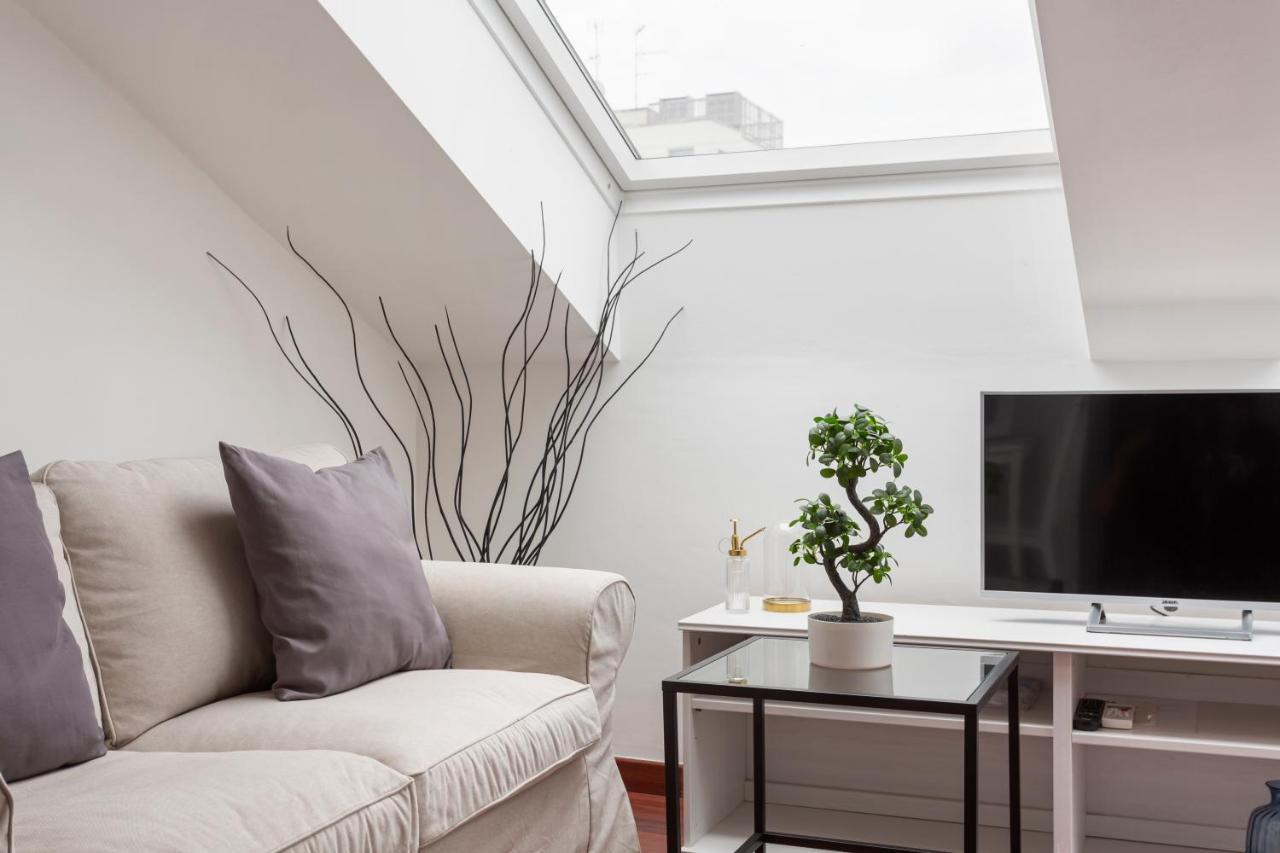 2 Bedroom 2 Bathroom Apt - Duomo 2 Milano Exterior foto