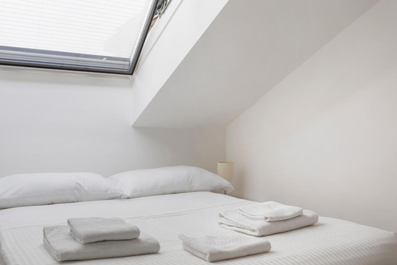 2 Bedroom 2 Bathroom Apt - Duomo 2 Milano Exterior foto