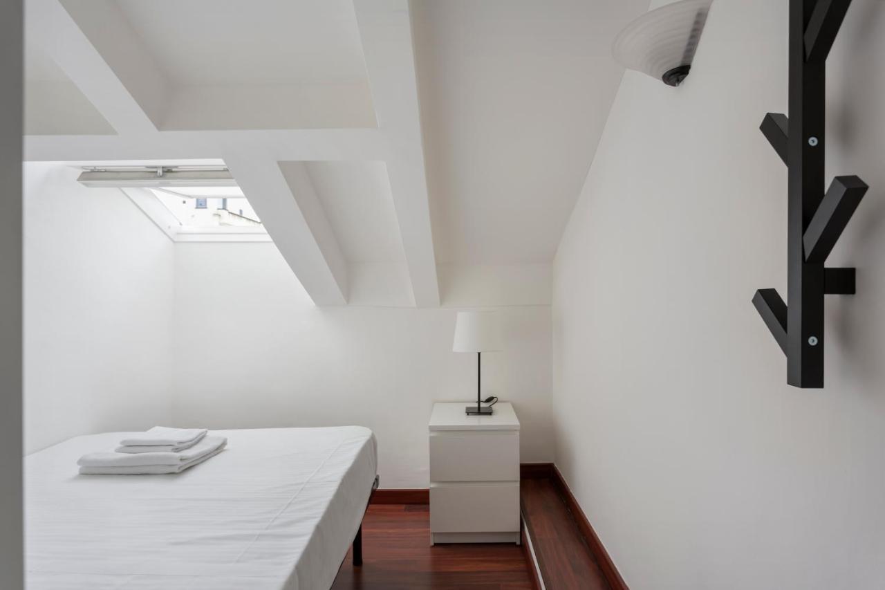 2 Bedroom 2 Bathroom Apt - Duomo 2 Milano Exterior foto
